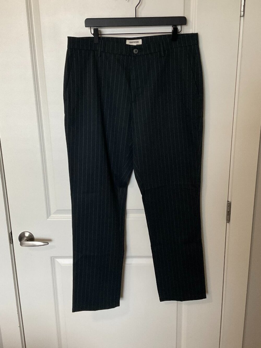 Men's Pinstriped black dress pants 35x32
